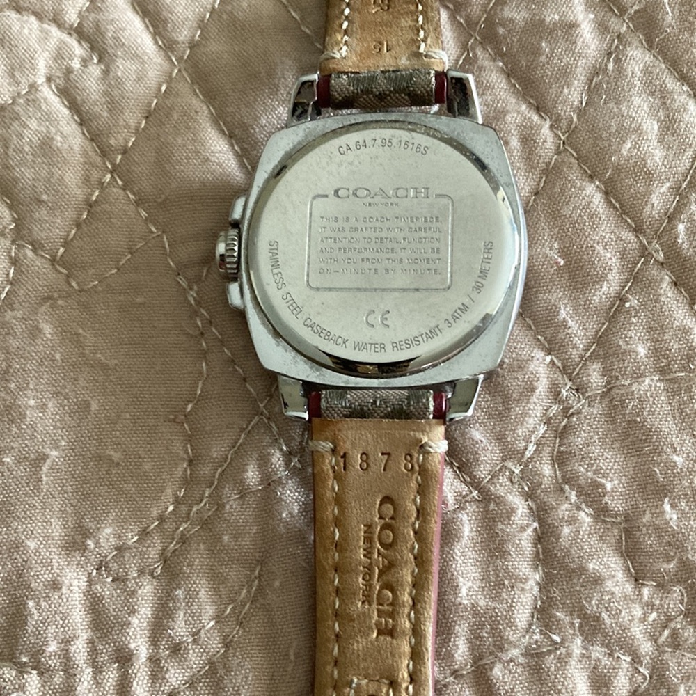 Coach watch - Picture 2 of 7